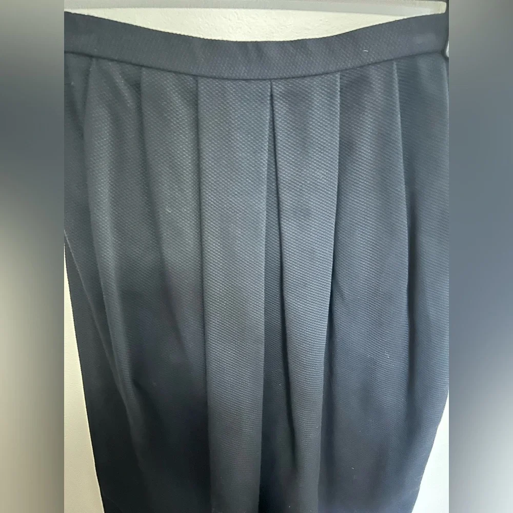 1980s Vintage Ricky Skirt Elegant Black Women's Skirt, Size 10 fits a size 8